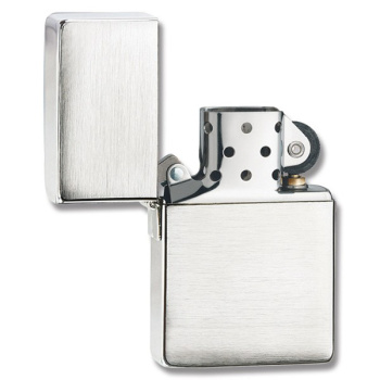 Briquet à essence Zippo, chrome mat